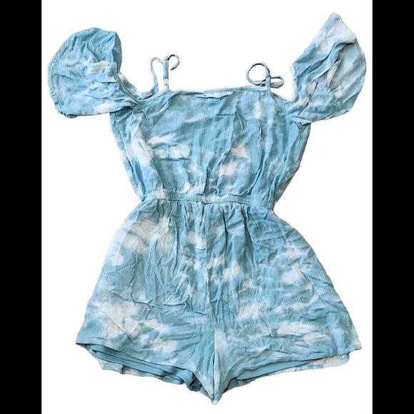 Mudd Romper Extra Small Blue V Neck Shorts Cold Shoulder Tie Dye - Picture 2 of 8